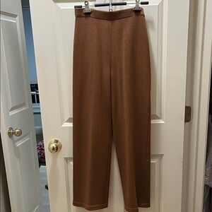 St. John Classic Tan Knit Straight Leg Pants